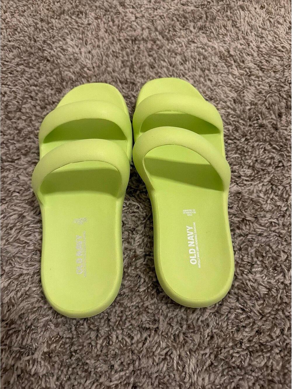 Women's Sandals Size 8 Yellow Casual Slip-On